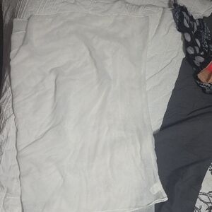 White Fabric Cloth